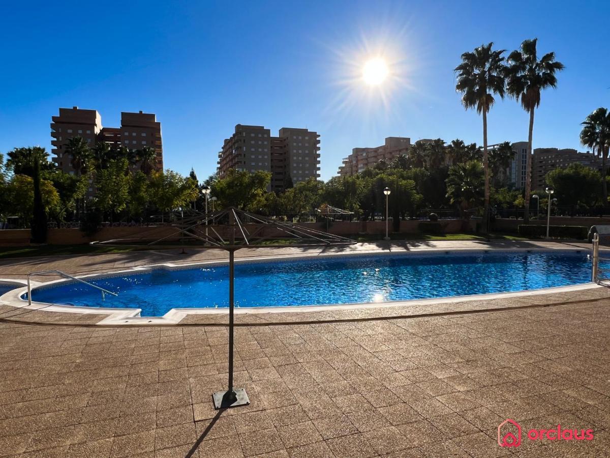 El Oasis